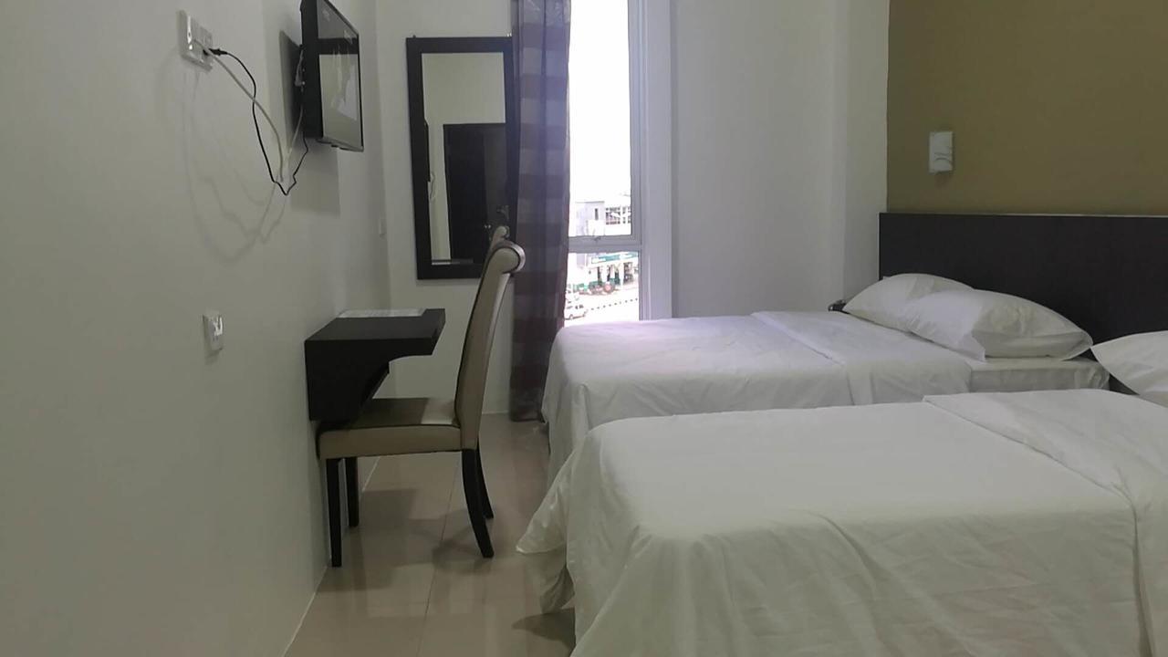 Comfort Inn Sibu Esterno foto