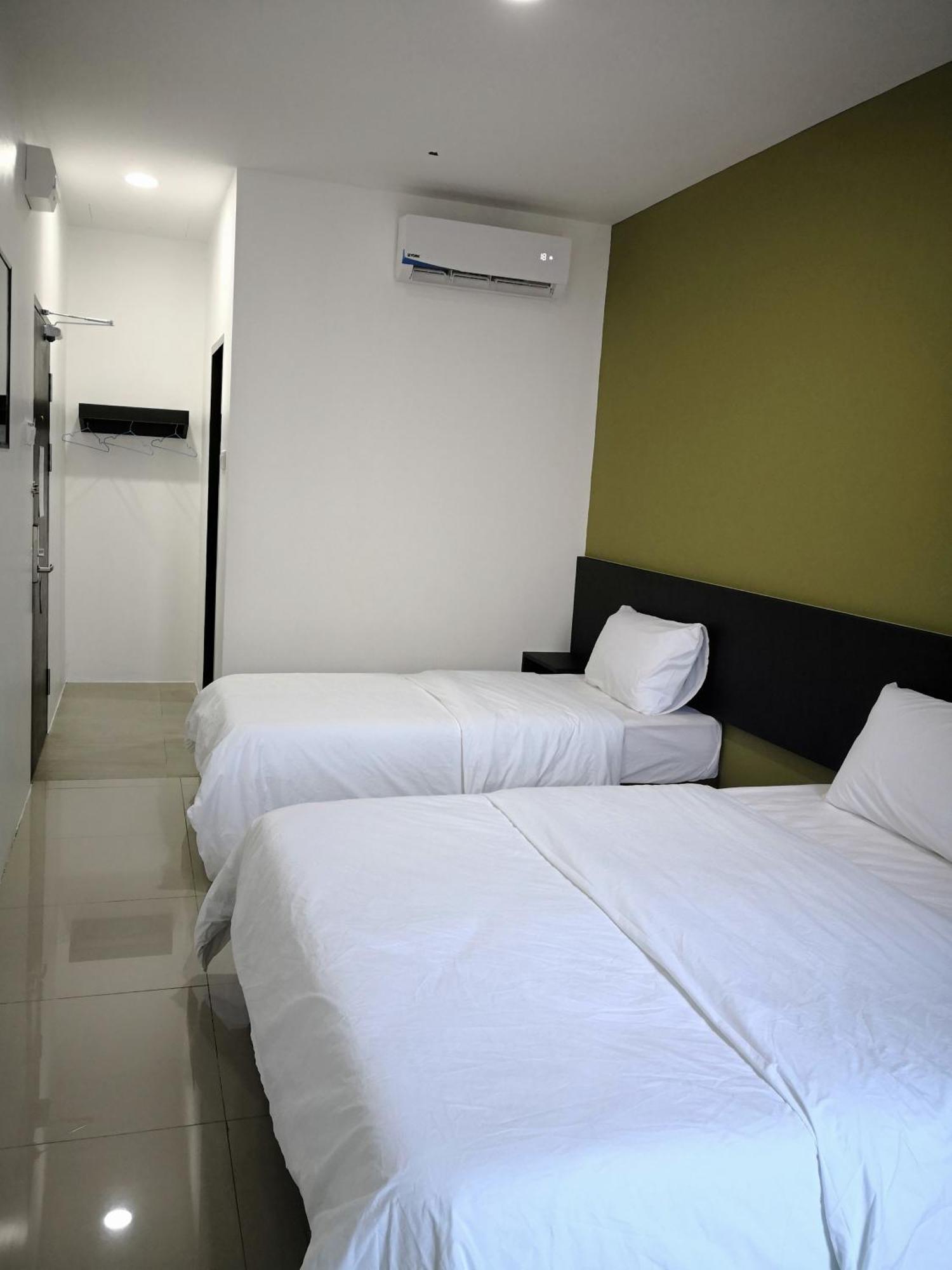 Comfort Inn Sibu Esterno foto
