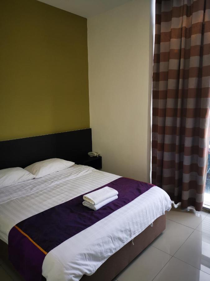 Comfort Inn Sibu Esterno foto